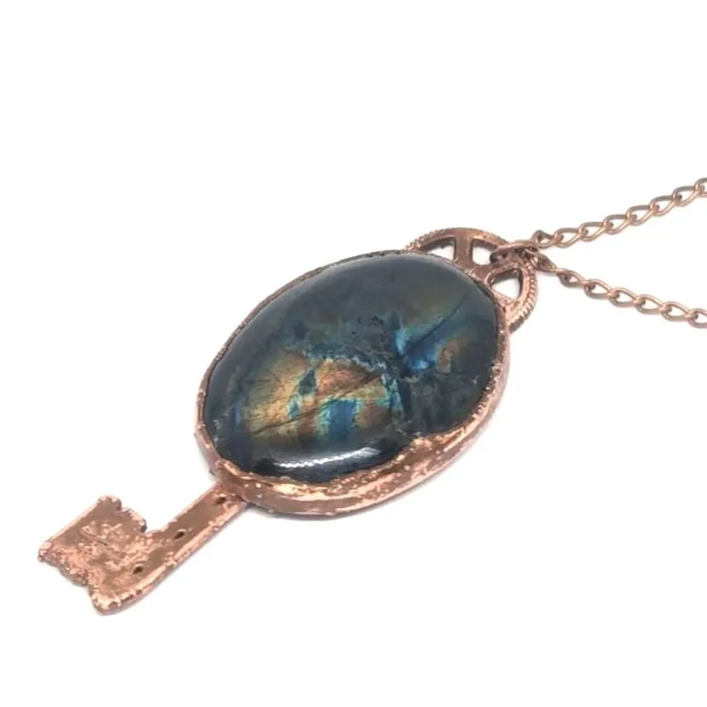 "Destined" Labradorite Key Copper Necklace - Picture 1 of 9
